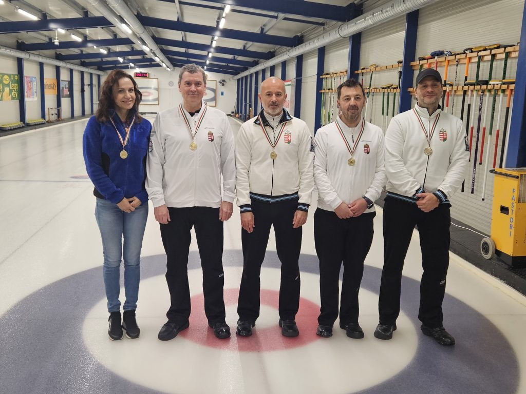 2026. &eacute;vi női &eacute;s f&eacute;rfi szenior orsz&aacute;gos csapatbajnoks&aacute;g